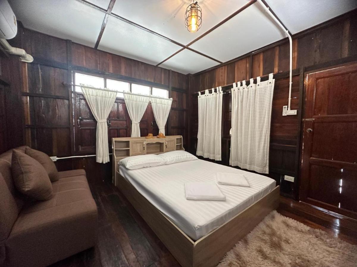 ม่วนใจ๋ปันสุข โฮมสเตย์แอนคาเฟ่ Muanjai Punsuk Homestay And Cafe Chom Thong Bagian luar foto