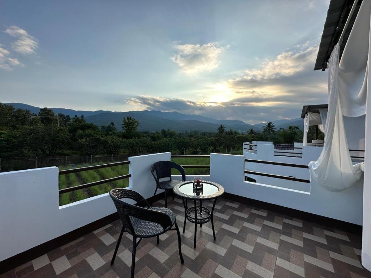 ม่วนใจ๋ปันสุข โฮมสเตย์แอนคาเฟ่ Muanjai Punsuk Homestay And Cafe Chom Thong Bagian luar foto