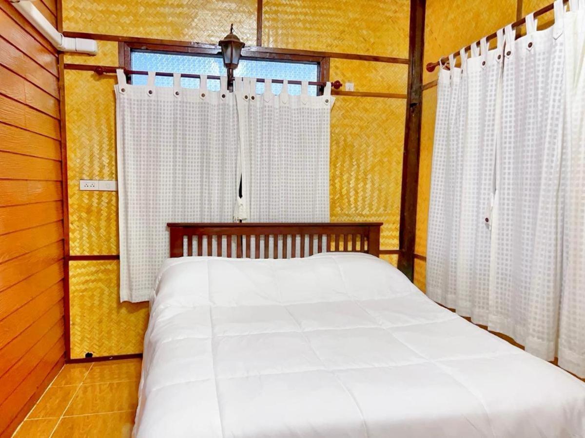 ม่วนใจ๋ปันสุข โฮมสเตย์แอนคาเฟ่ Muanjai Punsuk Homestay And Cafe Chom Thong Bagian luar foto